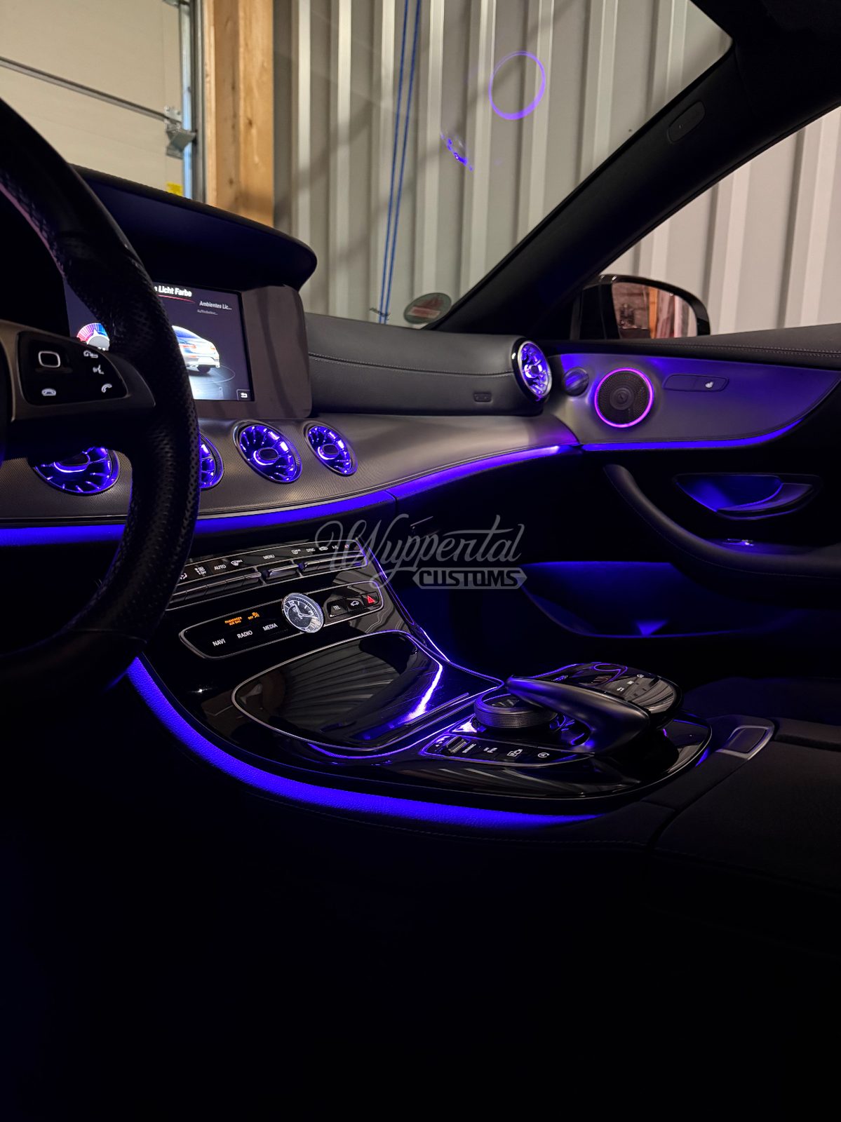 Mercedes E-Coupé C238 — Ambientebeleuchtung