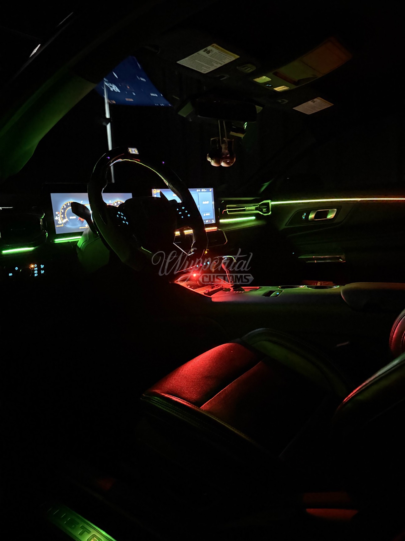 Ford Mustang GT — Ambientebeleuchtung
