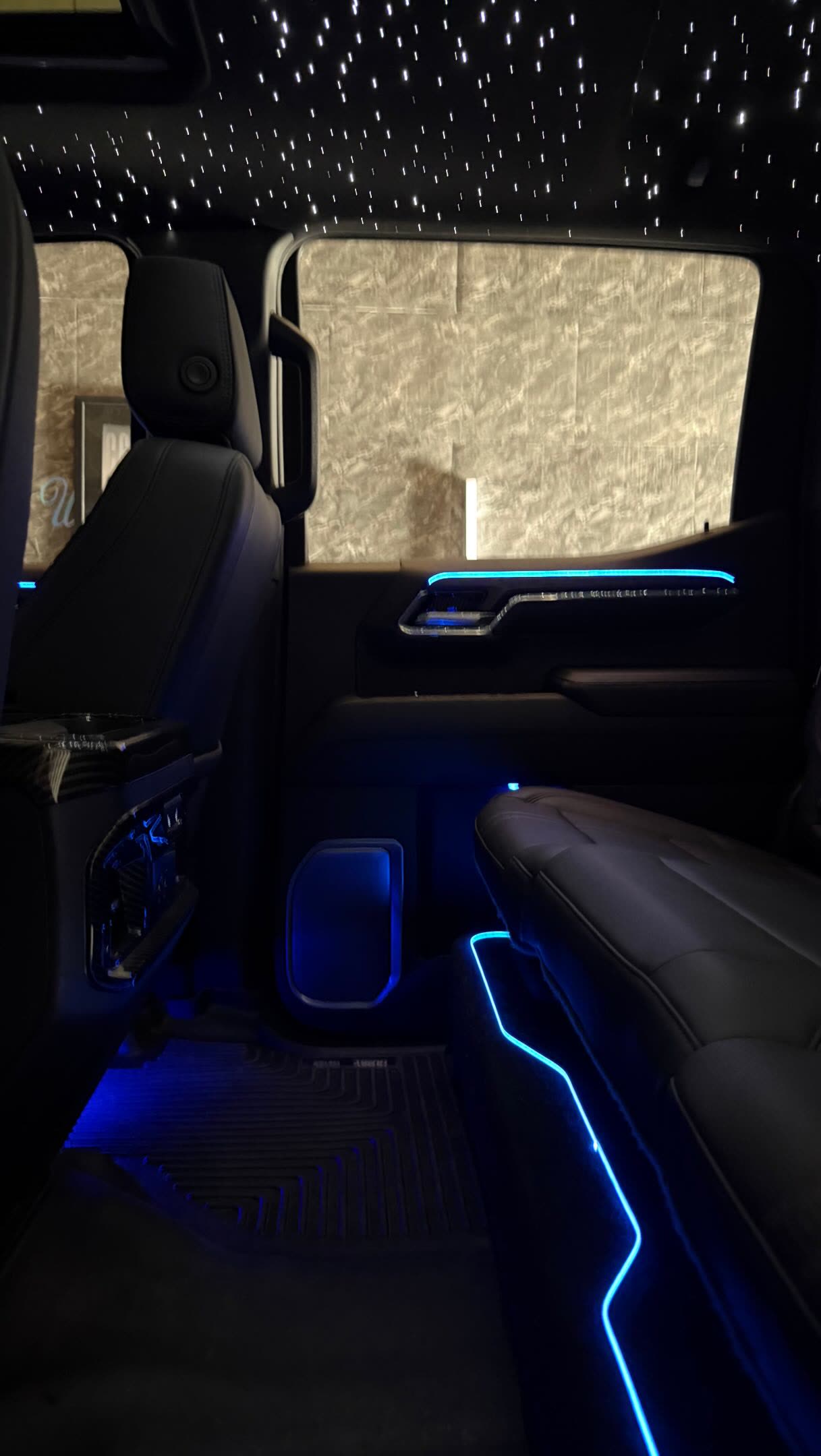 Chevrolet Silverado — Ambientebeleuchtung